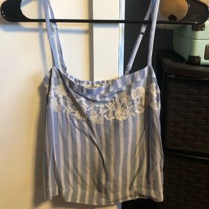 Hollister Cropped Blouse